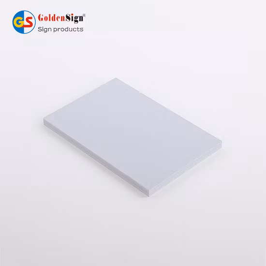 Pannello in schiuma di PVC bianco da 18 mm con densità 0,55 senza piombo per la costruzione di armadi